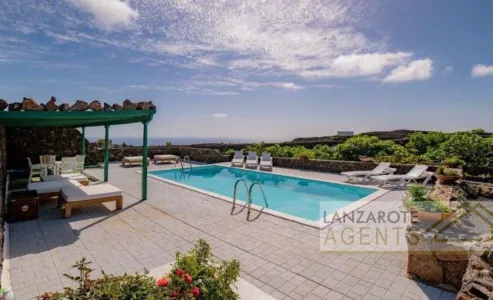 Villa Zu Verkaufen 35580 Playa Blanca ES